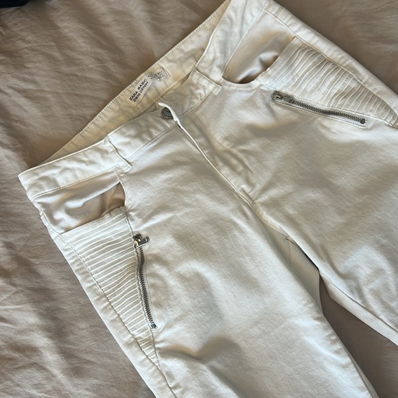 Zara Basic Z1975 Denim - Picture 2 of 3